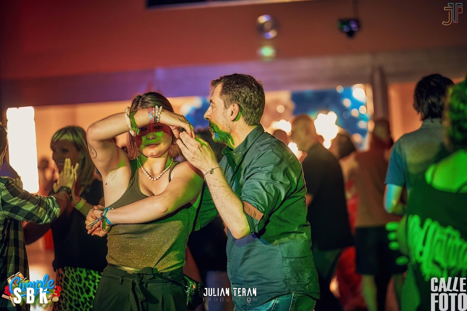 Danseurs lors d'une soirée SBK de Julian Teran Production